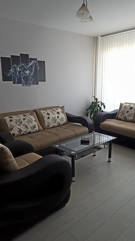Modern Home Apartment Airport Sofia Extérieur photo